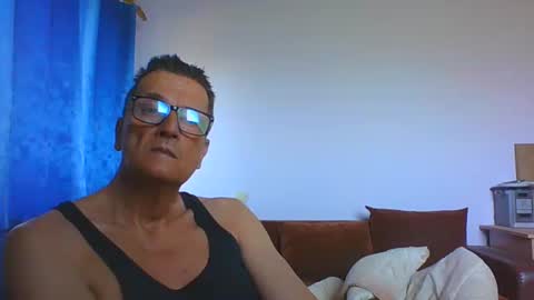 Snapshot of ulmeni4 chatting on 05-29-26, 06:11 ulmeni4 online show from 05-29-26, 06:11