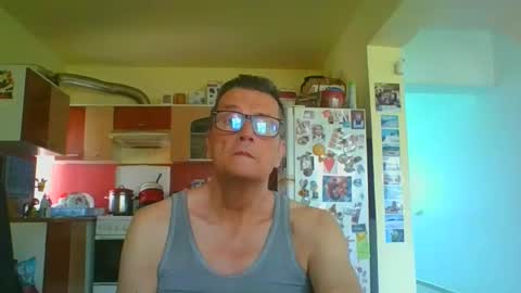 ulmeni7 online show from 04-16-26, 08:48