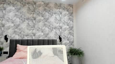 Melena online show from 12-23-25, 12:41