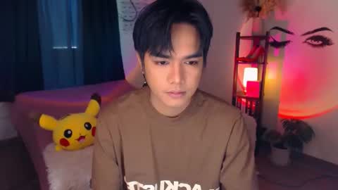 Snapshot of ultimatesexytrans chatting on 02-23-25, 03:45 Alex online show from 02-23-25, 03:45