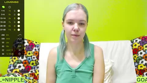 Snapshot of ultra_meow chatting on 01-26-25, 11:50 Roxy online show from 01-26-25, 11:50