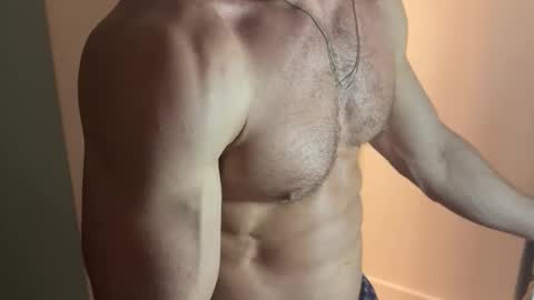 Um CM online show from 03-19-26, 11:53