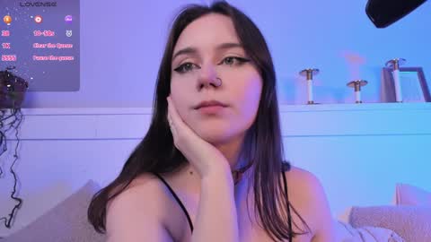 Snapshot of una_medisson chatting on 02-04-25, 12:44 Una online show from 02-04-25, 12:44