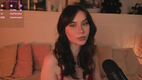 Una  online show from 04-17-26, 10:07