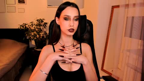 Snapshot of unaericaabistrong chatting on 01-06-25, 05:06 unaericaabistrong online show from 01-06-25, 05:06