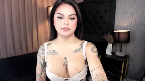 Lady tan online show from 11-03-25, 07:04