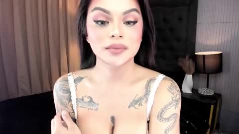 Lady tan online show from 11-04-25, 07:24