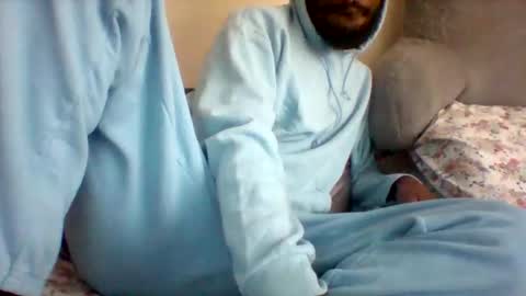 uncircumcise30 online show from 05-25-26, 01:06