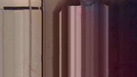 Snapshot of uncut4urbutt chatting on 03-17-26, 03:55 uncut4urbutt online show from 03-17-26, 03:55