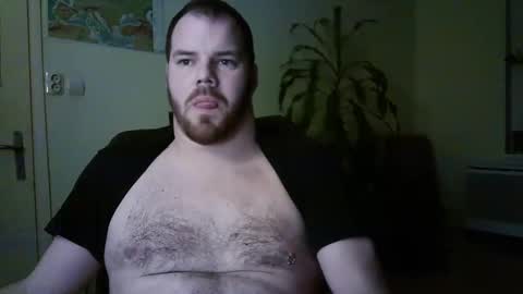 Snapshot of uncut_strong chatting on 01-11-25, 09:25 Uncut Strong online show from 01-11-25, 09:25