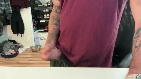 uncutbeard129840 online show from 02-10-26, 08:02