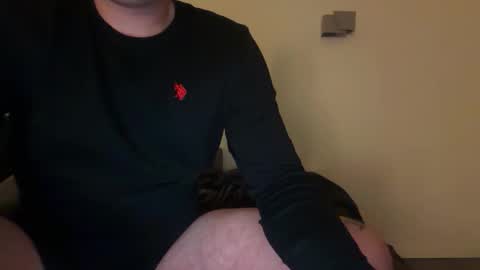 Tom online show from 10-18-25, 01:08