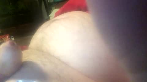Snapshot of uncutoldboy chatting on 05-31-26, 08:21 Uncutoldboy online show from 05-31-26, 08:21