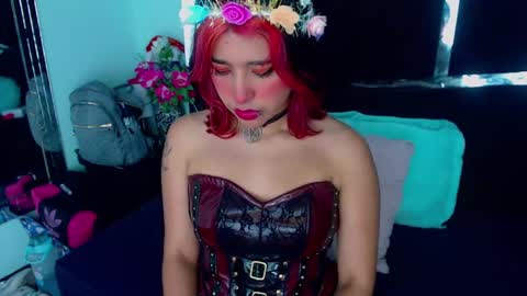 Snapshot of underbaby_ chatting on 12-18-24, 08:36 UnderBaby online show from 12-18-24, 08:36