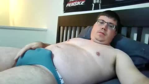 Snapshot of underwearguymn chatting on 12-18-25, 08:59 underwearguymn online show from 12-18-25, 08:59