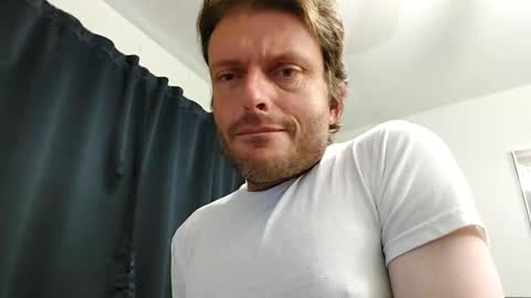 Snapshot of undress_me_ chatting on 04-18-26, 10:41 undress me online show from 04-18-26, 10:41