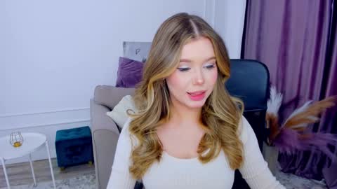 Snapshot of unforgettablalice chatting on 01-24-25, 11:48 Alice online show from 01-24-25, 11:48