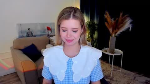 Snapshot of unforgettablalice chatting on 05-14-26, 03:57 Alice online show from 05-14-26, 03:57