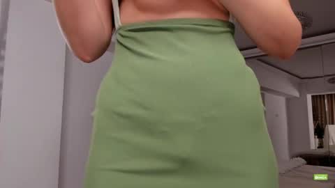 Silvia online show from 04-02-26, 04:15