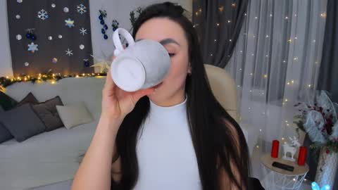 Patricia online show from 12-22-24, 12:07