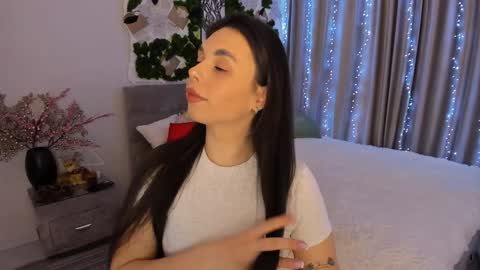 Patricia online show from 01-14-25, 04:08