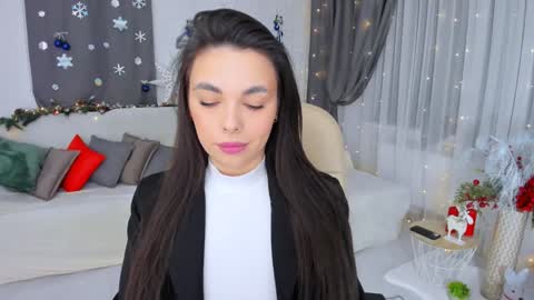 Patricia online show from 01-26-25, 07:20