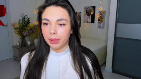 Patricia online show from 02-07-25, 04:24