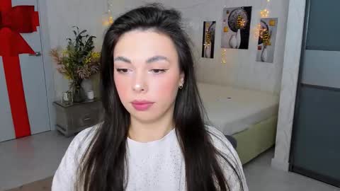 Patricia online show from 02-11-25, 04:01