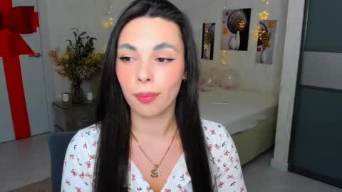 Patricia online show from 02-14-25, 04:37