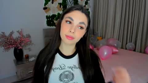 Patricia online show from 02-19-25, 01:18