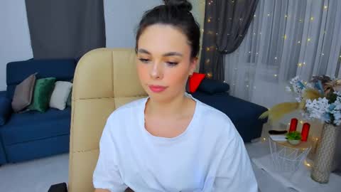 Patricia online show from 03-11-25, 01:48