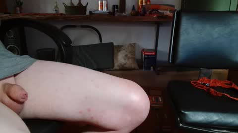 Snapshot of ungcouple21 chatting on 10-12-25, 02:38 ungcouple21 online show from 10-12-25, 02:38