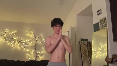 Snapshot of unhingedwang chatting on 11-09-25, 12:09 wang online show from 11-09-25, 12:09