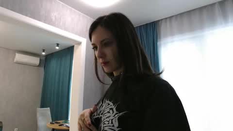 uninvited_raccoon online show from 02-09-26, 03:32