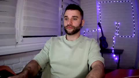 SlavaVibes online show from 05-01-26, 06:12