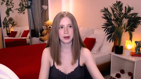 Snapshot of unreal_lady chatting on 06-15-26, 01:46 unreal_lady online show from 06-15-26, 01:46
