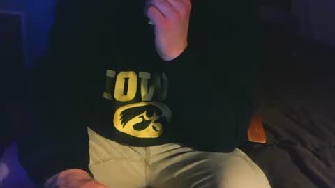 untouchableace84 online show from 03-29-26, 02:33