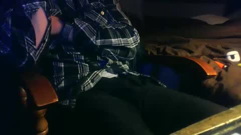 untouchableace84 online show from 04-11-26, 07:45