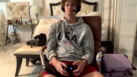 Stepbro online show from 02-06-25, 01:32