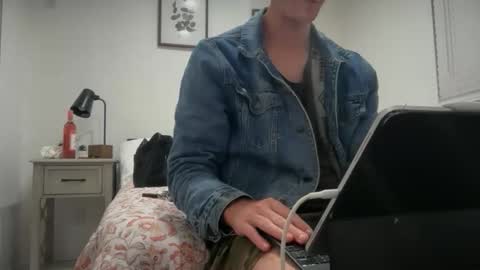 Stepbro online show from 12-20-25, 01:23