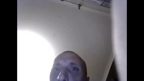 uplatenhorny2379 online show from 09-18-25, 10:23