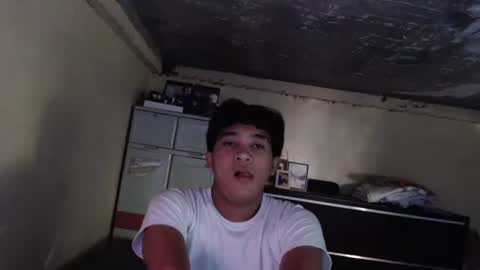 Snapshot of ur_asianversarap chatting on 02-17-26, 01:35 asian versarap online show from 02-17-26, 01:35