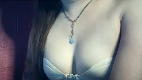 Snapshot of ur_cathyxx chatting on 01-06-26, 01:31 ur cathyxx online show from 01-06-26, 01:31