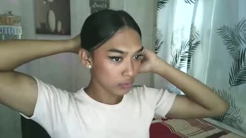 ur_dazzlingmorenaxx online show from 03-18-26, 03:31