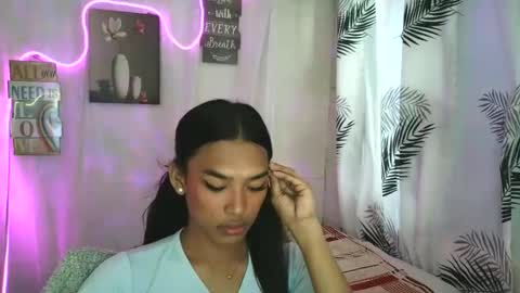 ur_dazzlingmorenaxx online show from 04-06-26, 04:46