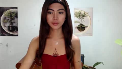 Snapshot of ur_extra_petite chatting on 05-31-26, 08:21 online show from 05-31-26, 08:21