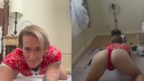 Snapshot of ur_goddess_daylee chatting on 09-16-25, 04:08 Goddess online show from 09-16-25, 04:08