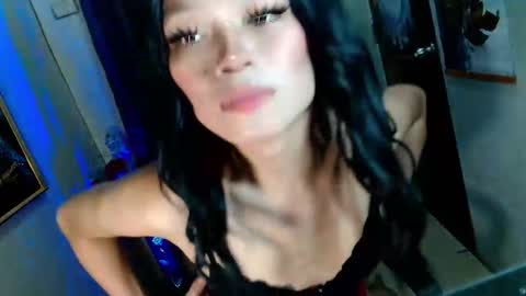 Snapshot of ur_hot_fantasyxxx chatting on 10-07-25, 01:14 Saina Gonzales online show from 10-07-25, 01:14