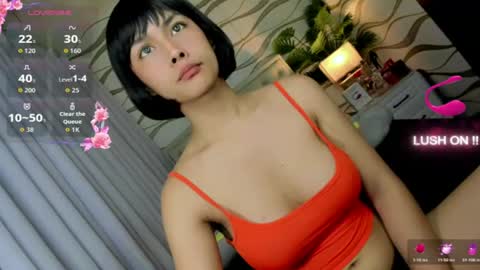 Snapshot of ur_lady_georgina chatting on 07-12-26, 09:17 georgina online show from 07-12-26, 09:17