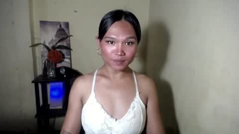 Snapshot of ur_miss_xoxo chatting on 07-17-26, 02:02 ur_miss_xoxo online show from 07-17-26, 02:02